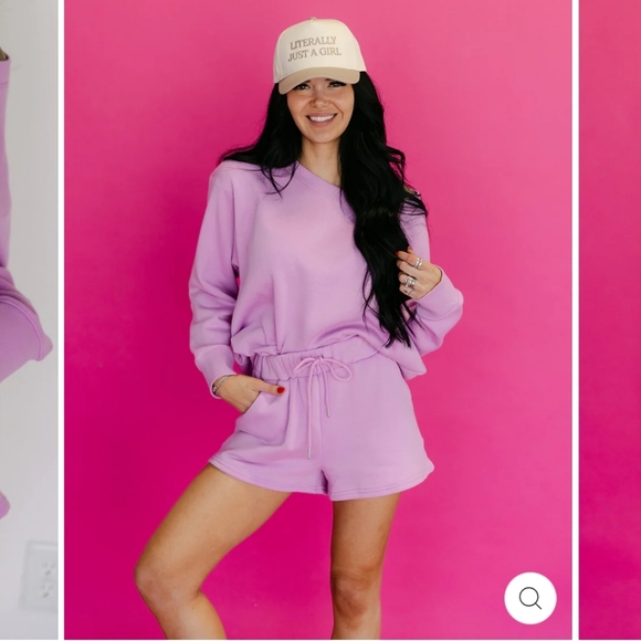 Zenana Outfitters 2 piece Fleece Pull Over Sweatshirt Short Set Boutique - Picture 3 of 12